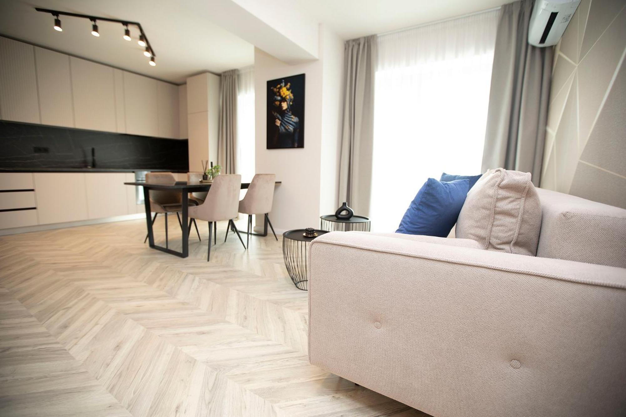 Boudoir Apartment City Tower - 15Th Floor Cluj-Napoca Eksteriør billede